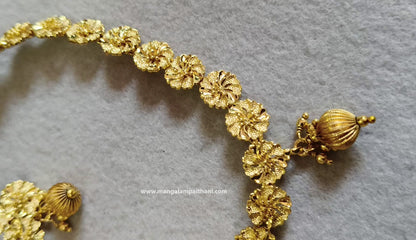 thushi necklace