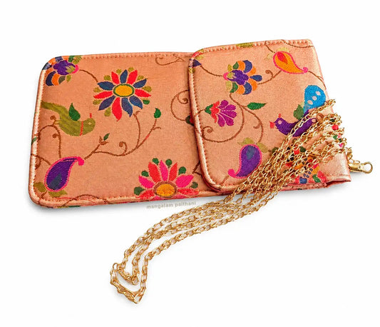 Mobile Pouch